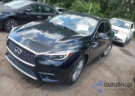 2018 Infiniti Qx30 Luxury z USA, uszkodzony, nr VIN SJKCH5CP6JA057971
